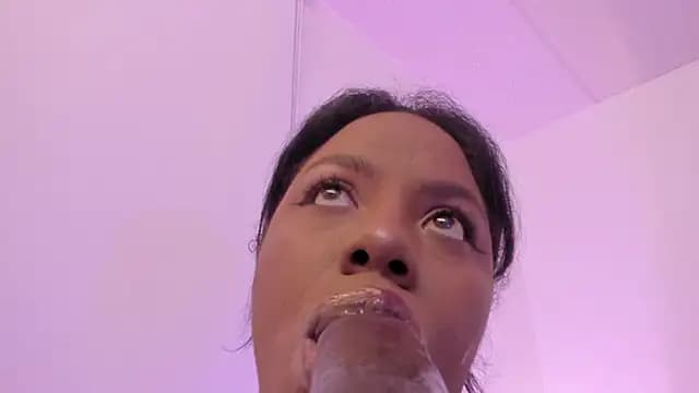 Sexyshantal_ live cam