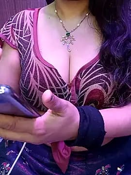 indian_passion live cam on Stripchat