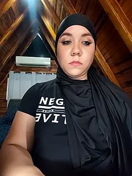 AmbarBurhan live cam