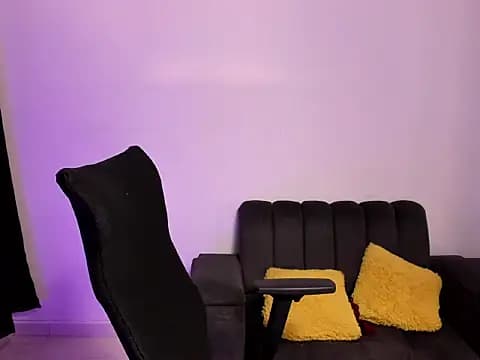 ginebrapurple live cam