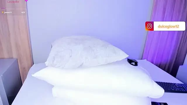dulce_glow_ live cam