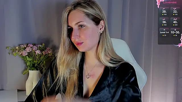 coldcherryeclipse_ live cam on Stripchat