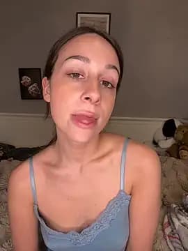 ChiaraSommer live cam on Stripchat