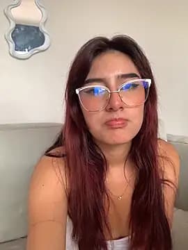 VelariaSoft live cam on Stripchat