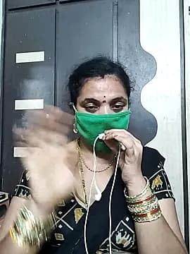 bhavyasri_55 live cam on Stripchat