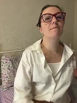 BeatriceTender live cam