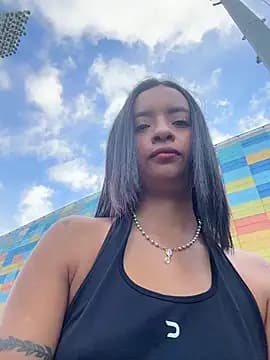 Laura_fernandezII live cam