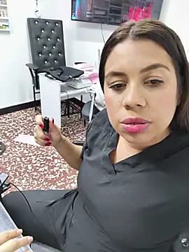 GabyMontenegro live cam