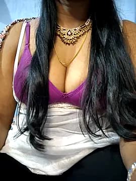 Ezabelljohn live cam