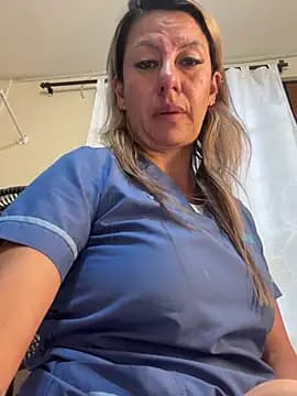 GisellTorres36 live cam on Stripchat