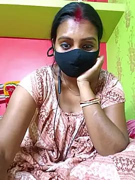 arushi_bb live cam on Stripchat