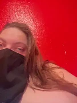 bella2399 live cam on Stripchat