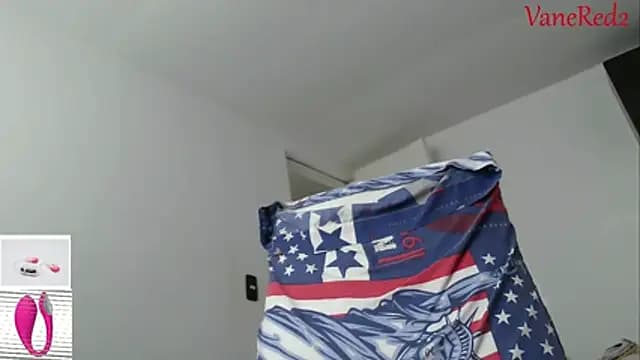 vanered2 live cam on Stripchat