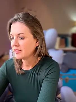 MaiseKnox live cam on Stripchat