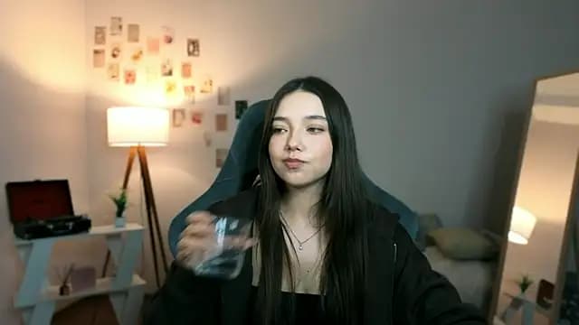 Vexorine live cam on Stripchat