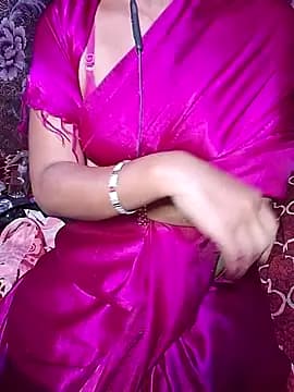 XBHUUME live cam on Stripchat