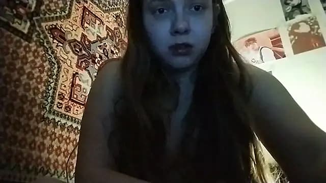 KikiBang live cam on Stripchat