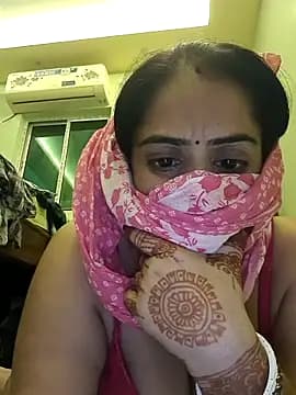 sonalidey5564 live cam on Stripchat