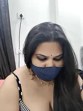 Sexy_Gulabo live cam on Stripchat