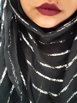 Indian-Nazia live cam on Stripchat