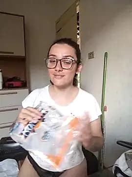 sobresalinaa live cam on Stripchat