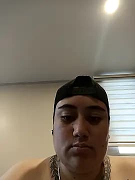 celeste_beacker live cam on Stripchat