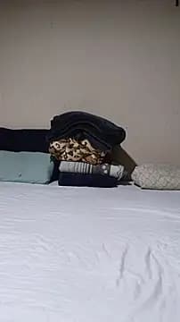 XSEXYBBW69X live cam on Stripchat