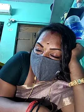 Tamil_Hot_Priya live cam