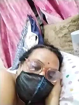 Falguni45454 live cam