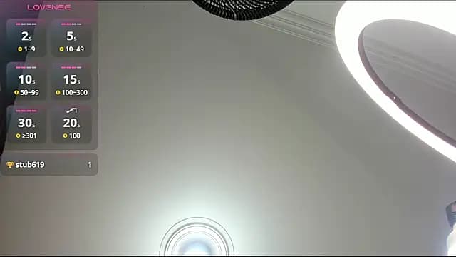 Hillarytonsonx live cam