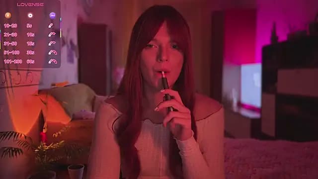 CherryRed_Girl live cam