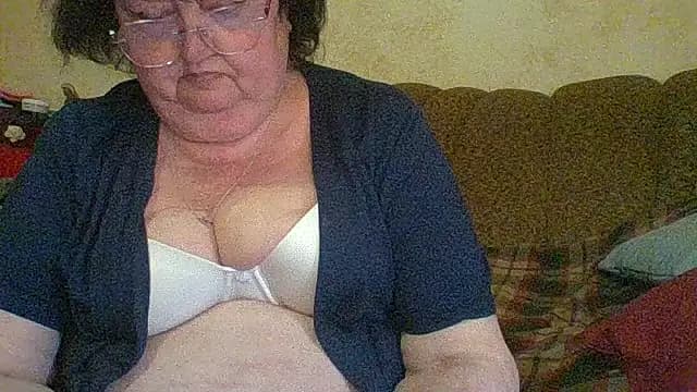 MilaSky5303 live cam