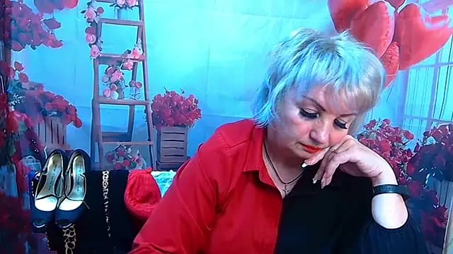 RenataDaster live cam on Stripchat