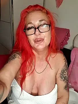Ashley_Ginger live cam on Stripchat