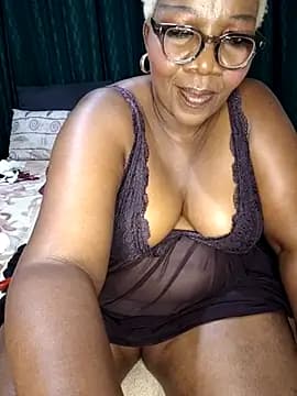 dirasweetlipsxx live cam