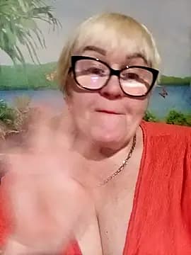 VioletSweet5566 live cam