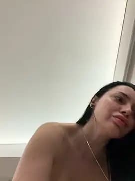 MyaSplash live cam on Stripchat