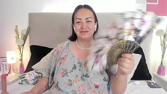 Angel_Velvet live cam