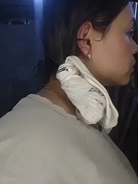 mar_coral2 live cam on Stripchat