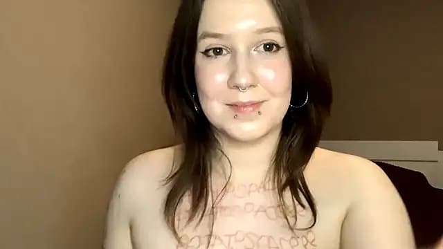 SatinyStoic live cam