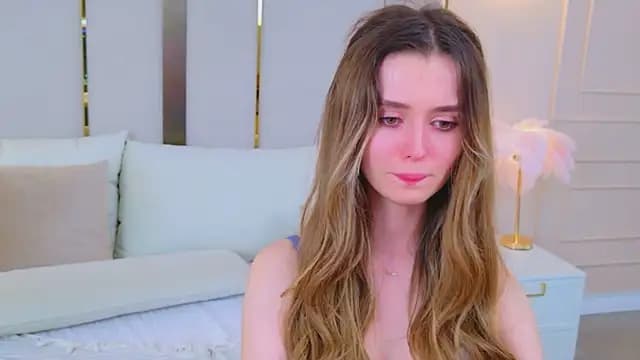 MarybethSnow live cam