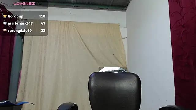 Martina-miller1 live cam