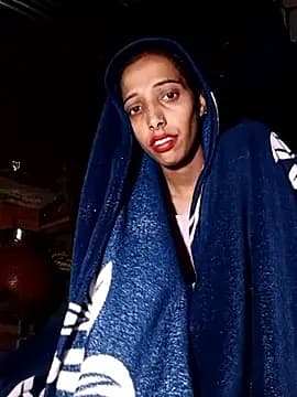 Pinki_thakur_1 live cam