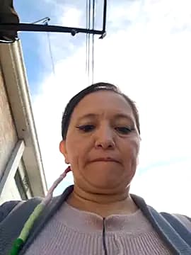 Alexamontiel_ live cam