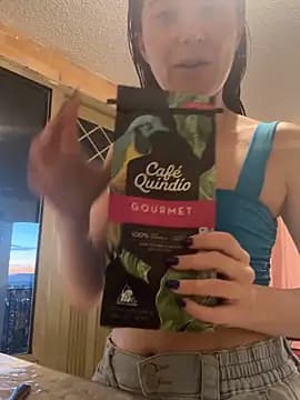 natashakinski live cam