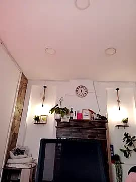 dulce_celeste15 live cam on Stripchat