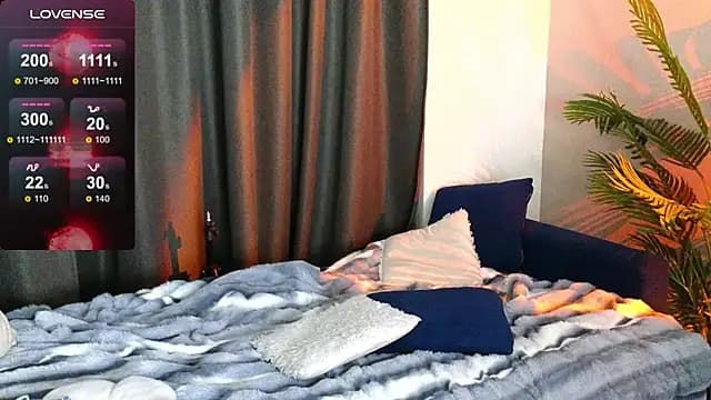 DebiHenks live cam on Stripchat