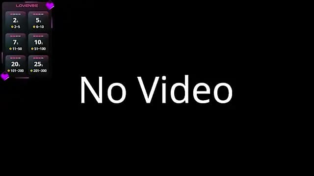 JaleesaIser live cam on Stripchat