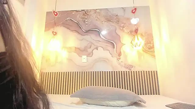 EvelynSweet1 live cam on Stripchat