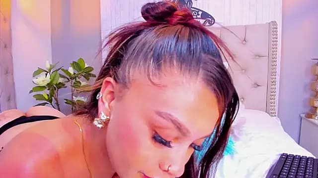 anita_gomez21 live cam on Stripchat